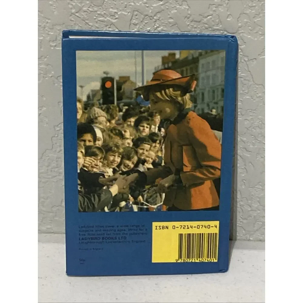 VTG HRH The Princess Of Wales Diana Spencer Ladybird Books Pictures 1982 1st Ed
